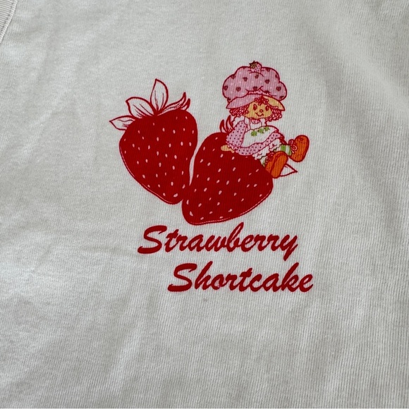 Target Woman’s Strawberry Shortcake Bundle- NWT/NWOT - Picture 6 of 7